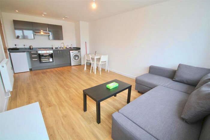 2 Bedroom Flat To Rent In Enterprise House, Portsmouth, PO1