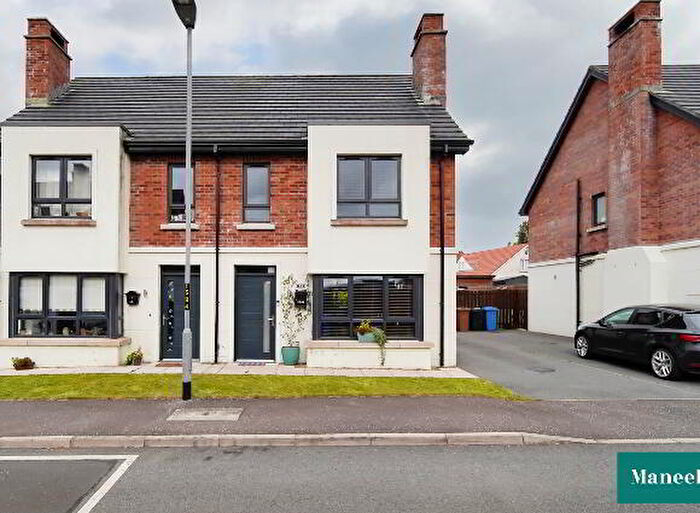 3 Bedroom Semi-Detached House For Sale In Millview Meadow, Dungannon, BT71