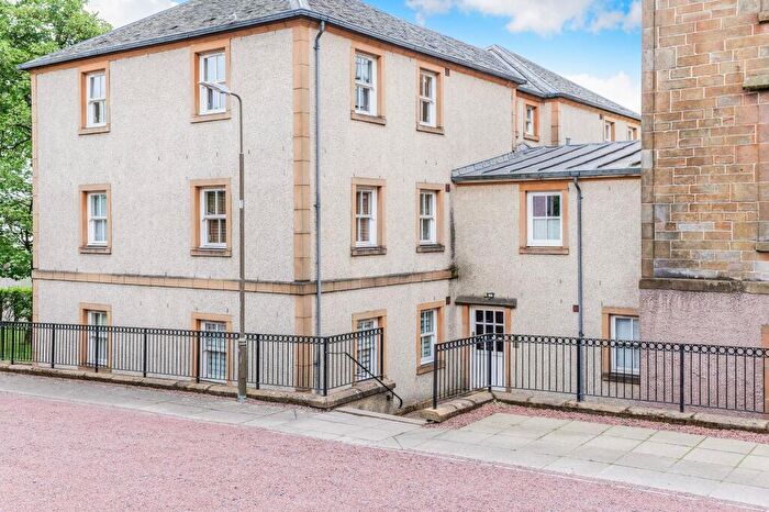 2 Bedroom Apartment For Sale In Watson Green, Livingston, EH54