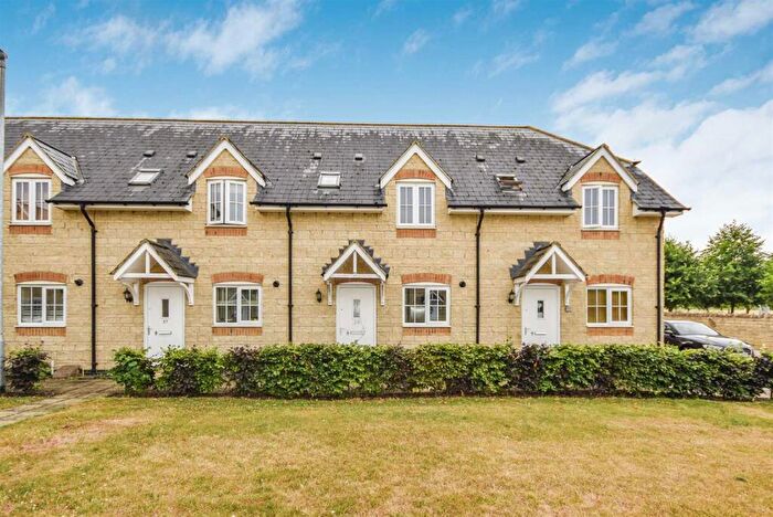 2 Bedroom Terraced House To Rent In Barnwell Gardens, Corby, NN17