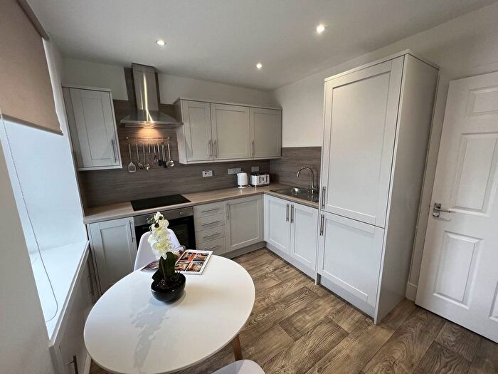 1 Bedroom Detached House To Rent In Hilltown, Dundee, DD3