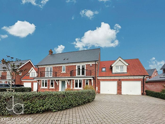 5 Bedroom Detached House For Sale In Redora Lane, Colchester, CO4