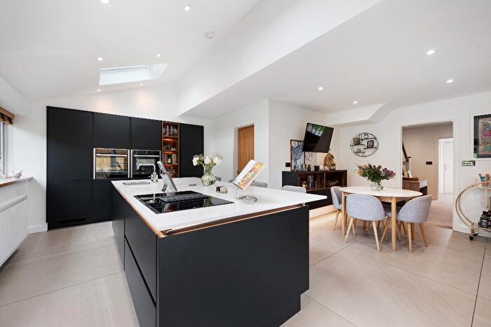 4 Bedroom Detached House For Sale In Berkeley Drive, Read, BB12