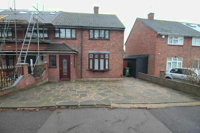 3 Bedroom Semi-Detached House To Rent In Leamington Road, Romford, RM3