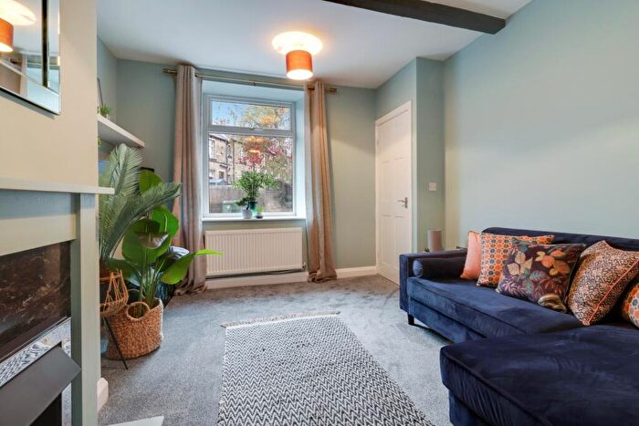 2 Bedroom Terraced House For Sale In Moorbottom, Honley, Holmfirth, HD9