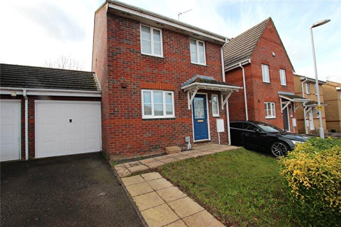 3 Bedroom Detached House To Rent In Coopers Way, Houghton Regis, Dunstable, LU5