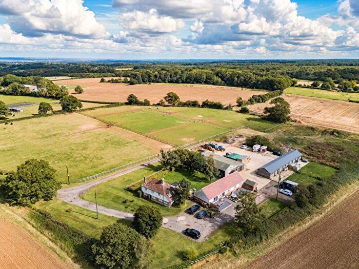 7 Bedroom Equestrian Facility For Sale In Scragged Oak Road, Maidstone, ME17