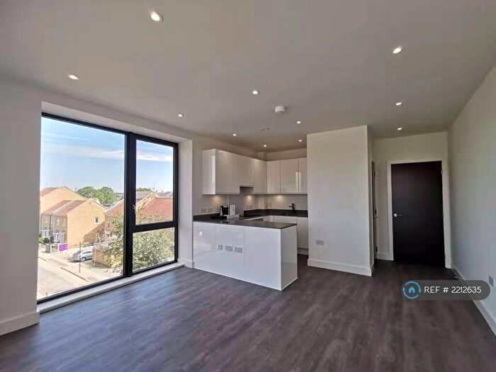 1 Bedroom Flat To Rent In Barrell Makers House, London, E14