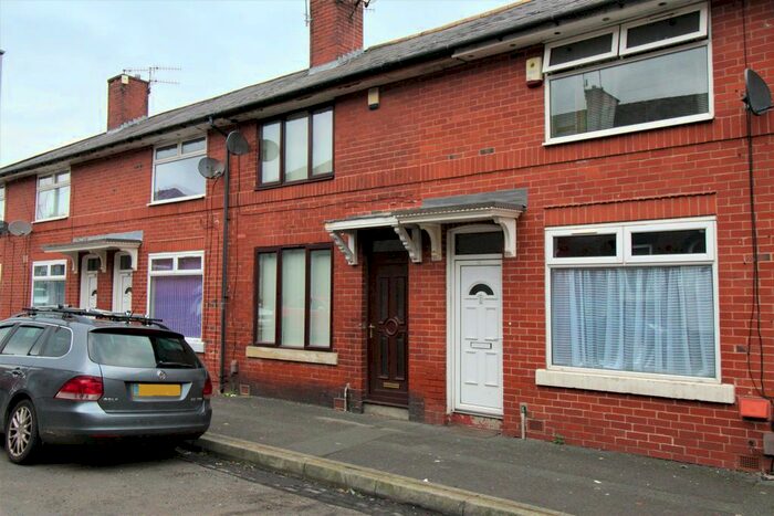 2 Bedroom Terraced House To Rent In Belgrave Road, Hathershaw, Oldham OL8