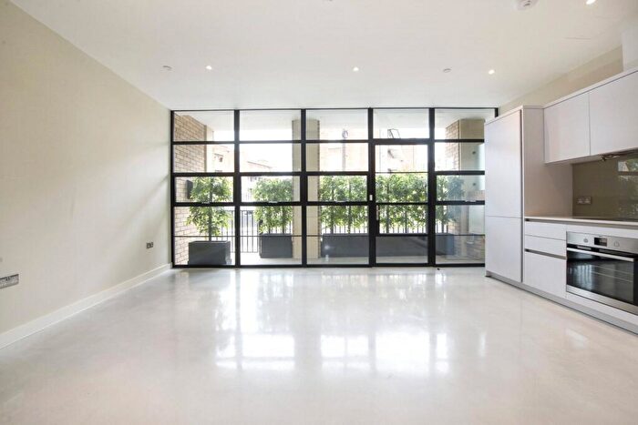 2 Bedroom Apartment For Sale In Hampshire Street, Kentish Town, NW5