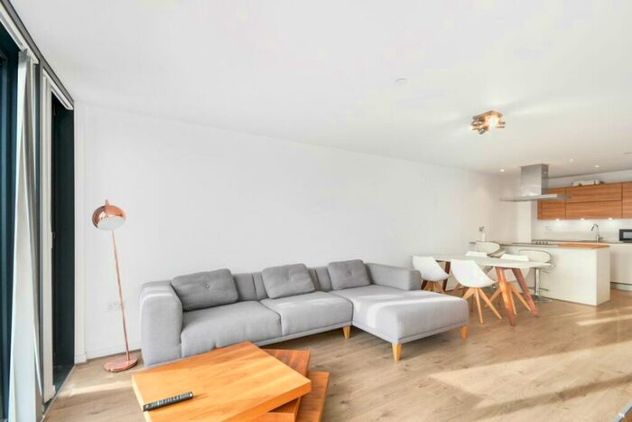 2 Bedroom Apartment To Rent In Unex Tower, Station Street, E15