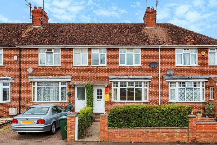 3 Bedroom Terraced House To Rent In Ruscote Avenue, Banbury, OX16