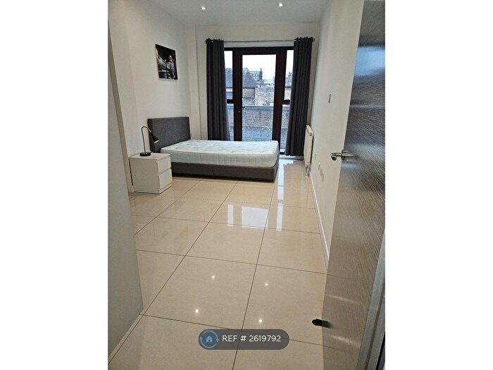 1 Bedroom Flat To Rent In Oldstreet, London, EC1V