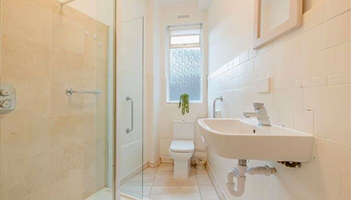 1 Bedroom Property To Rent In Park Road, London, NW8