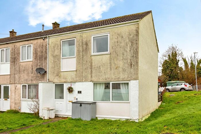 3 Bedroom End Of Terrace House For Sale In Bro Myrddin, Carmarthen, Carmarthenshire, SA31