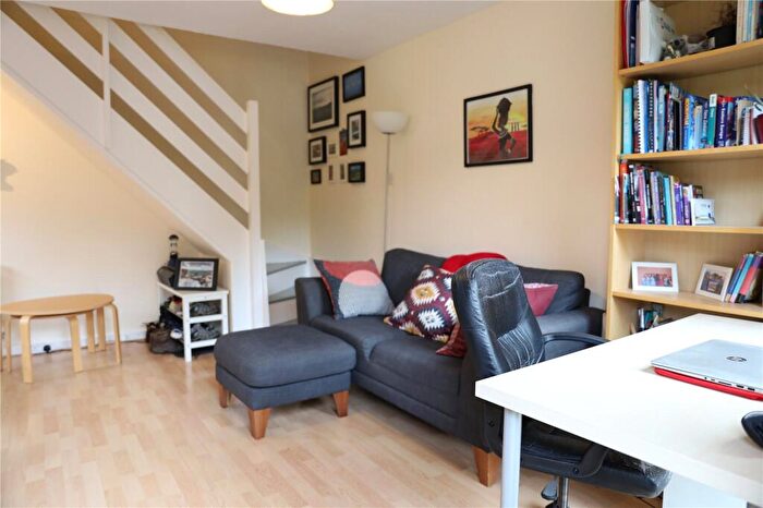 1 Bedroom Terraced House To Rent In Larks Meade, Earley, Reading, Berkshire, RG6
