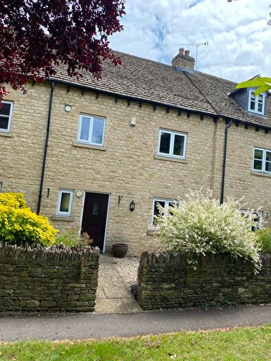 3 Bedroom Town House To Rent In Aston Road, Bampton, OX18