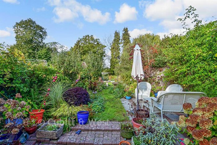 3 Bedroom Semi Detached House For Sale In North Street, Emsworth, West Sussex, PO10