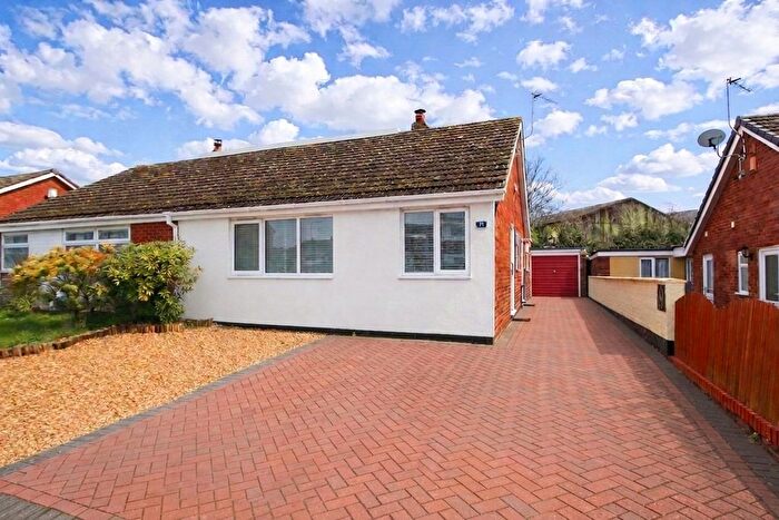 3 Bedroom Bungalow For Sale In Ferndale Close, Burntwood, WS7