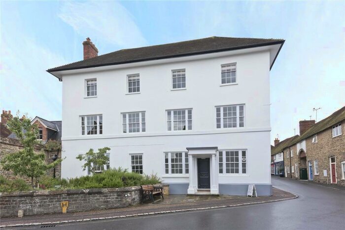 6 Bedroom Duplex To Rent In Golden Square, Petworth, West Sussex, GU28