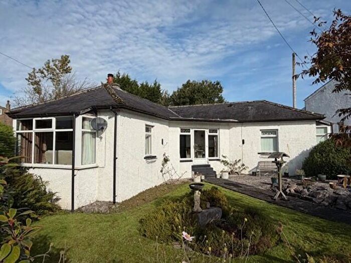 3 Bedroom Detached Bungalow For Sale In Waltergarth, Station Road, BD24