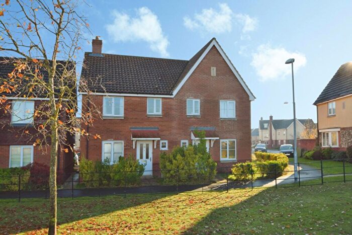 3 Bedroom Semi-Detached House To Rent In Poethlyn Drive, Queens Hill, Costessey, NR8
