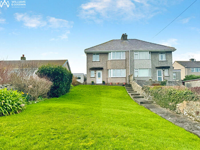 3 Bedroom Semi-Detached House For Sale In Plas Road, Holyhead, Anglesey, LL65