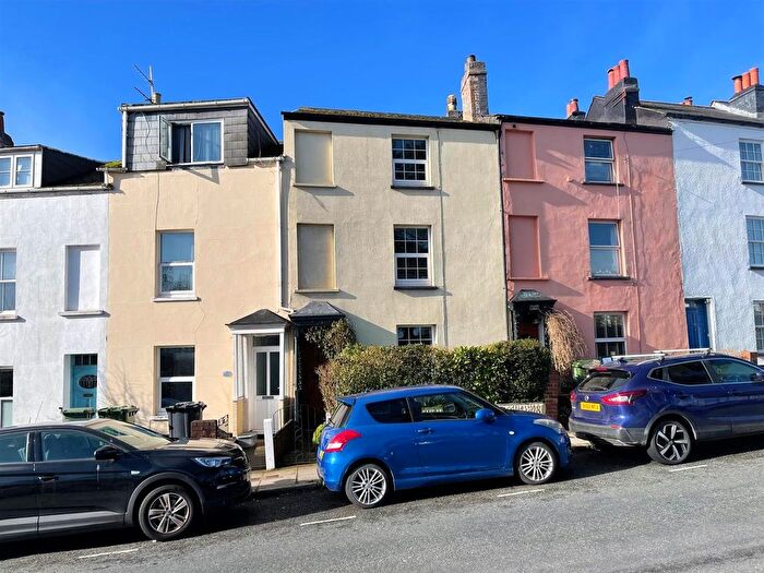 4 Bedroom Terraced House For Sale In Shelton Place, North Street, Heavitree, Exeter, EX1