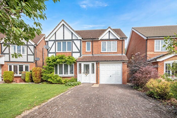4 Bedroom Detached House For Sale In Bluebell Grove, Brigg, DN20