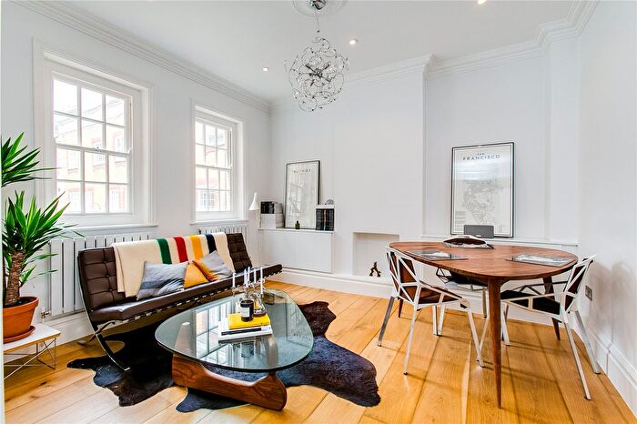 2 Bedroom Mews To Rent In Devonshire Close, Marylebone, W1G