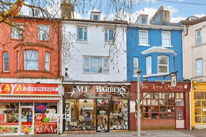 3 Bedroom Maisonette For Sale In Guildhall Street, Folkestone, Kent, CT20