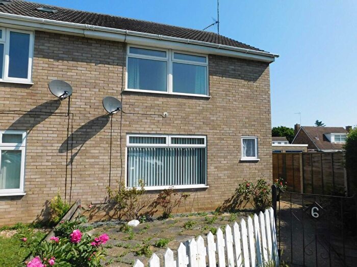 3 Bedroom Semi Detached House To Rent In Adam Close, Kings Lynn, PE30
