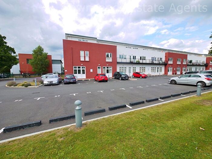 1 Bedroom Flat To Rent In Dwight Road, Watford, WD18