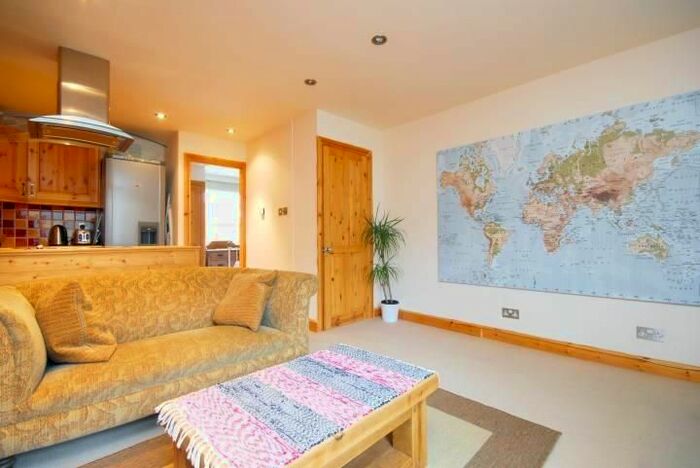 1 Bedroom Flat To Rent In Allitsen Road, London, NW8