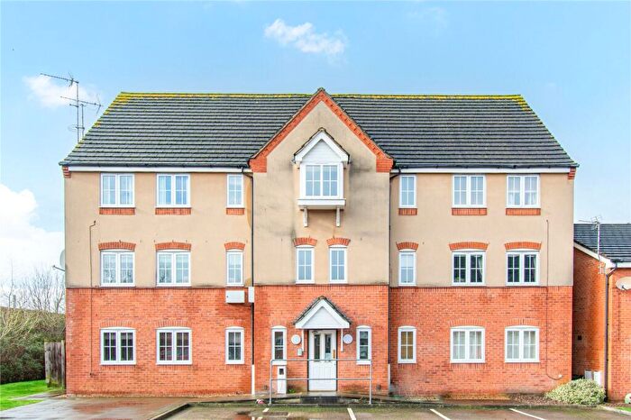 2 Bedroom Apartment For Sale In Battalion Way, Thatcham, RG19