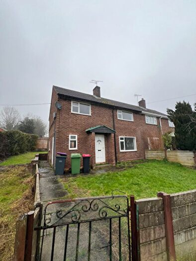 3 Bedroom Semi Detached House To Rent In Portley Road, Telford, TF4