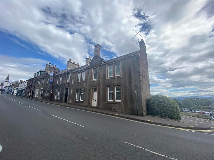 2 Bedroom Flat To Rent In East High Street, Crieff, PH7