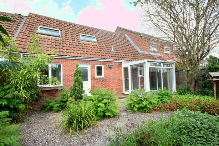 3 Bedroom Terraced House To Rent In Drayton, NR8