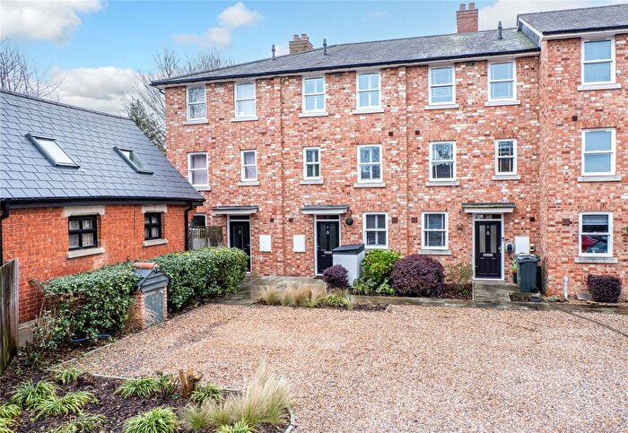 4 Bedroom Terraced House For Sale In St. Lukes Avenue, Maidstone, Kent, ME14