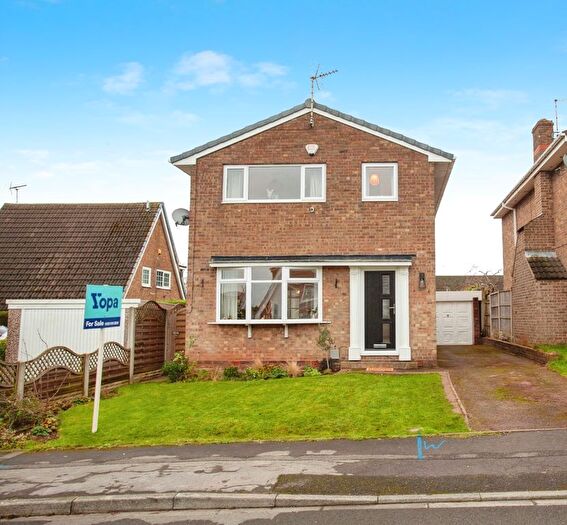 3 Bedroom Detached House For Sale In Begonia Close, Sheffield, S25