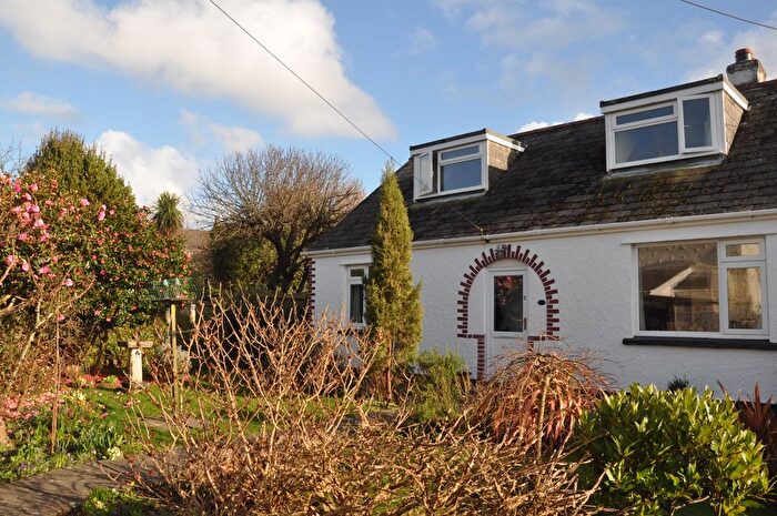 4 Bedroom Detached Bungalow For Sale In The Square, Tregony, Truro, Cornwall, TR2
