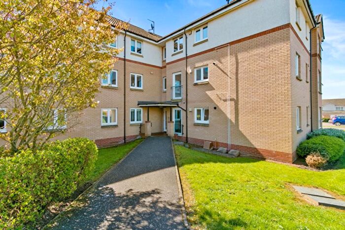 2 Bedroom Flat For Sale In Whitehaugh Road, Darnley, G53