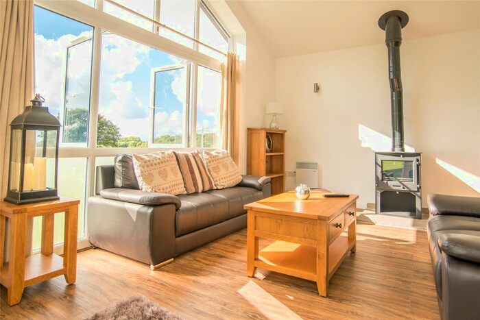 3 Bedroom Bungalow For Sale In Stoneleigh Village, Kingsley Close, Sidmouth, EX10