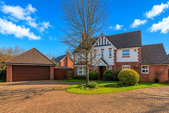 4 Bedroom Property For Sale In The Haydens, Tonbridge, TN9