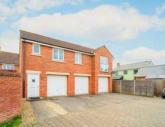 2 Bedroom Apartment To Rent In Redpoll Drive, Portishead, BS20