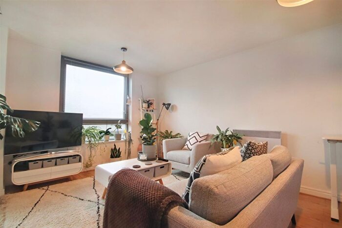1 Bedroom Flat For Sale In Holliday Street, Birmingham, B1