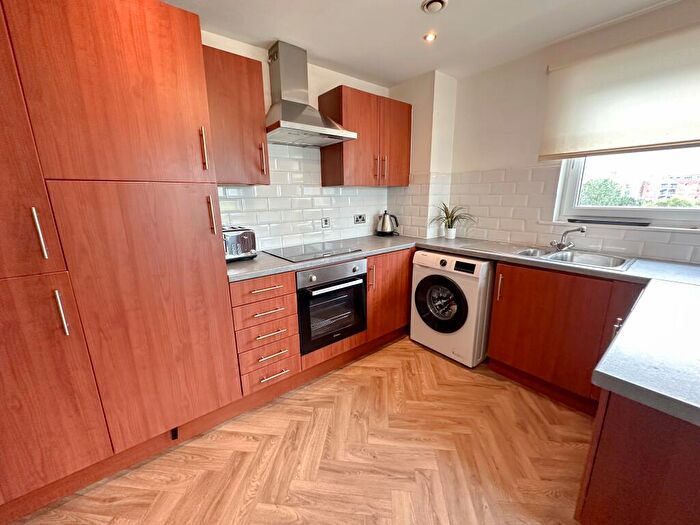 3 Bedroom Flat To Rent In Marlborough Street, The Mono Building, L3