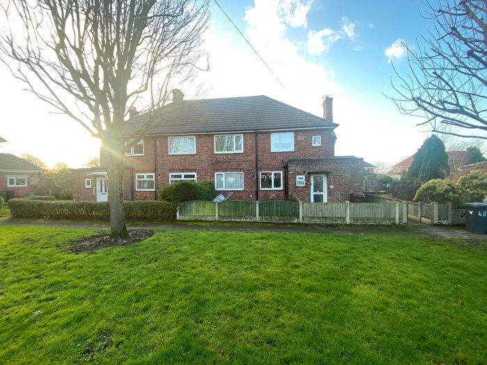 2 Bedroom Flat For Sale In Lambshear Lane, Lydiate, Liverpool, L31