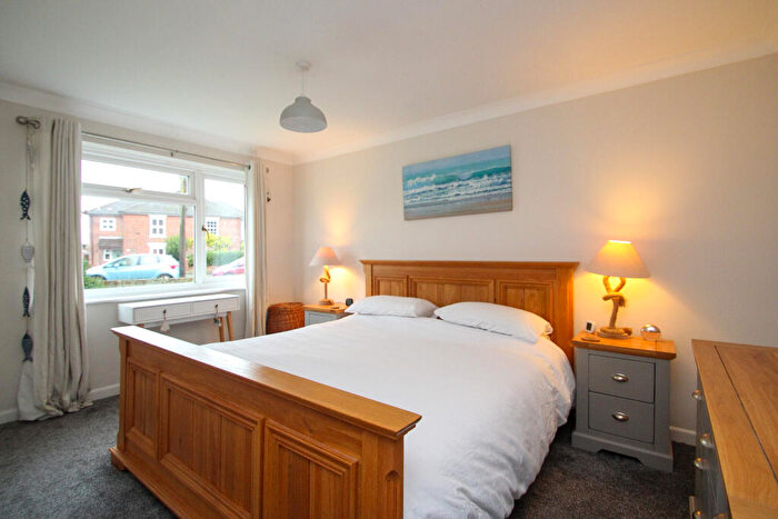 2 Bedroom Apartment To Rent In Havelock Road, Southampton, SO31