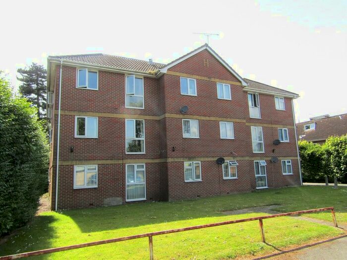 1 Bedroom Apartment To Rent In Spring Road, Sholing, SO19